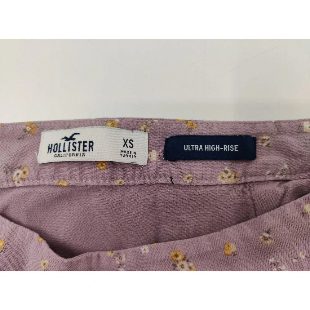 Hollister Women's Ultra‎ High-Rise Floral Mini Skirt Purple XS
